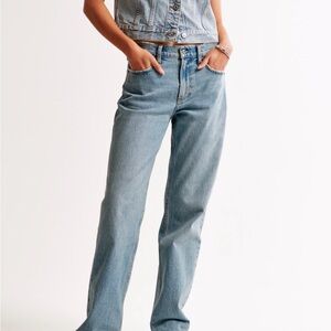 Low Rise Baggy Jeans